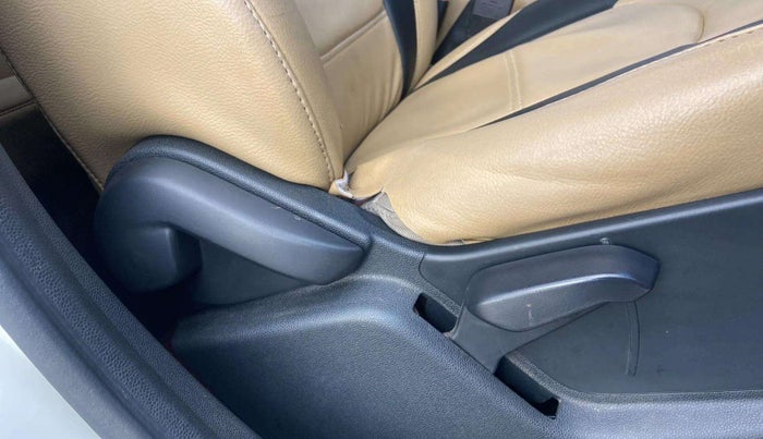 2020 Ford Ecosport TITANIUM 1.5L DIESEL, Diesel, Manual, 62,034 km, Driver Side Adjustment Panel