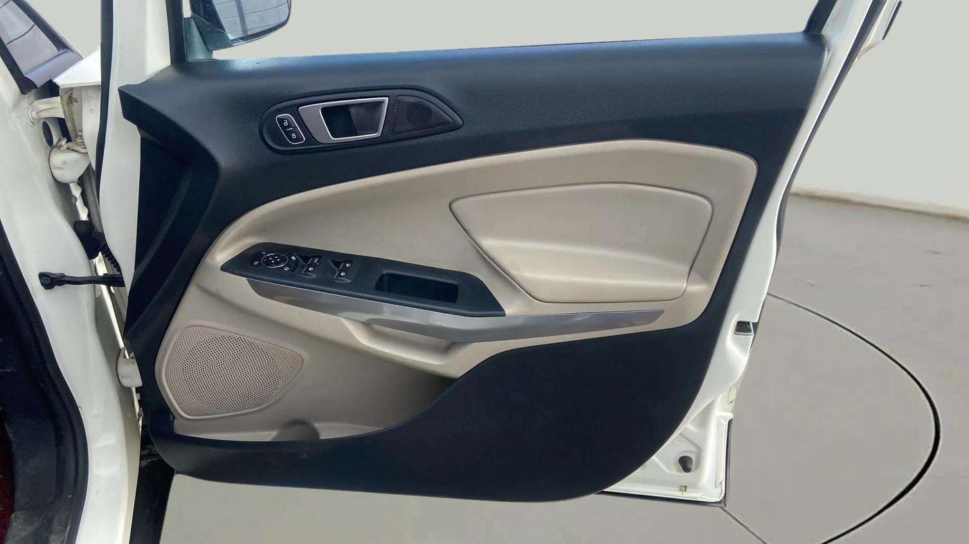 2020 Ford Ecosport TITANIUM 1.5L DIESEL, Diesel, Manual, 62,034 km, Driver Side Door Panels Control