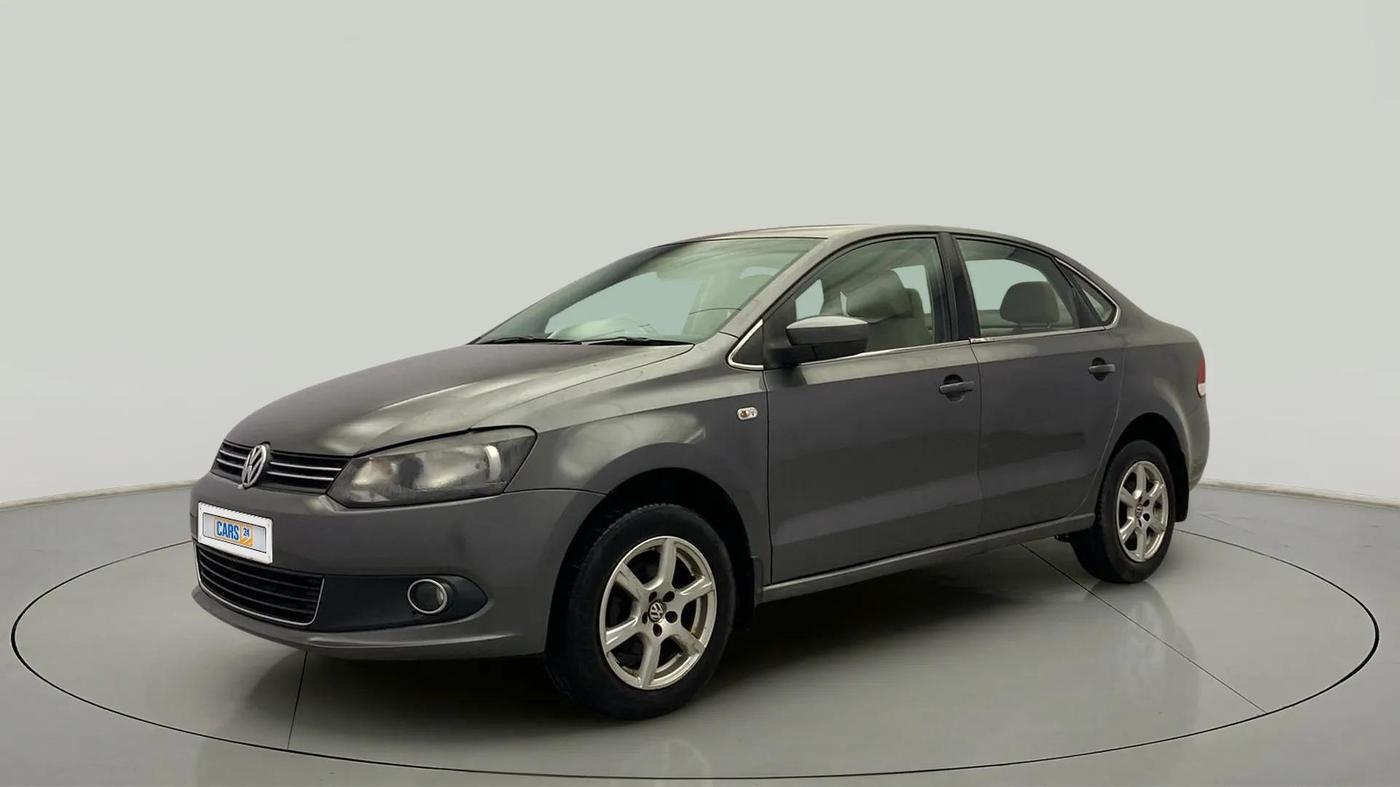 2013 Volkswagen Vento HIGHLINE 1.6 MPI, Petrol, Manual, 84,201 km, Left Front Diagonal