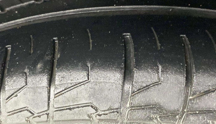 2020 Maruti S Cross DELTA 1.5, Petrol, Manual, 38,169 km, Left Rear Tyre Tread