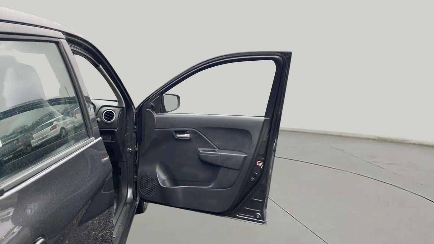 2023 Maruti Alto K10 VXI PLUS, Petrol, Manual, 3,937 km, RHS Front Door