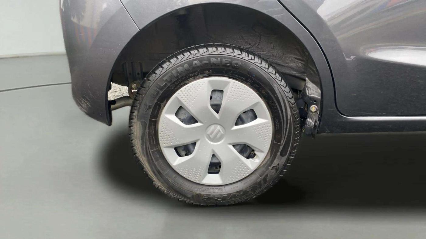 2023 Maruti Alto K10 VXI PLUS, Petrol, Manual, 3,937 km, Right Rear Wheel