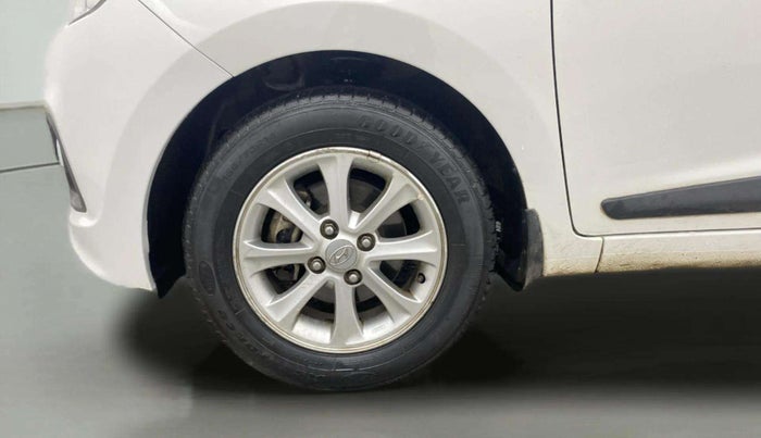2016 Hyundai Grand i10 ASTA AT 1.2 KAPPA VTVT, Petrol, Automatic, 75,955 km, Left Front Wheel