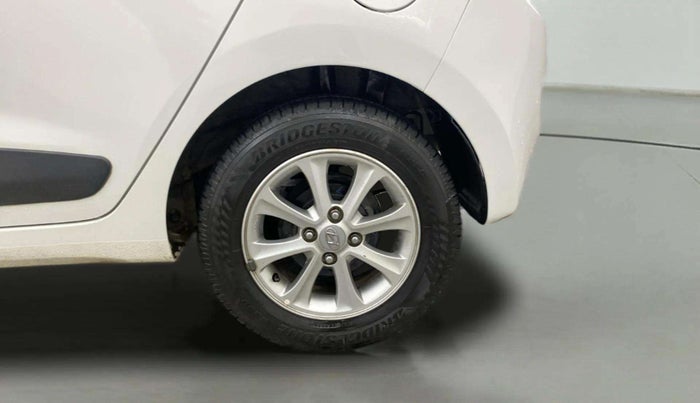 2016 Hyundai Grand i10 ASTA AT 1.2 KAPPA VTVT, Petrol, Automatic, 75,955 km, Left Rear Wheel