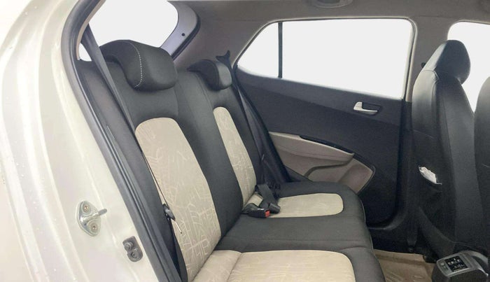 2016 Hyundai Grand i10 ASTA AT 1.2 KAPPA VTVT, Petrol, Automatic, 75,955 km, Right Side Rear Door Cabin
