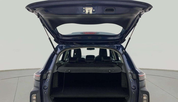 2022 Maruti Grand Vitara ALPHA PLUS HYBRID ECVT, Hybrid, Automatic, 48,505 km, Boot Door Open