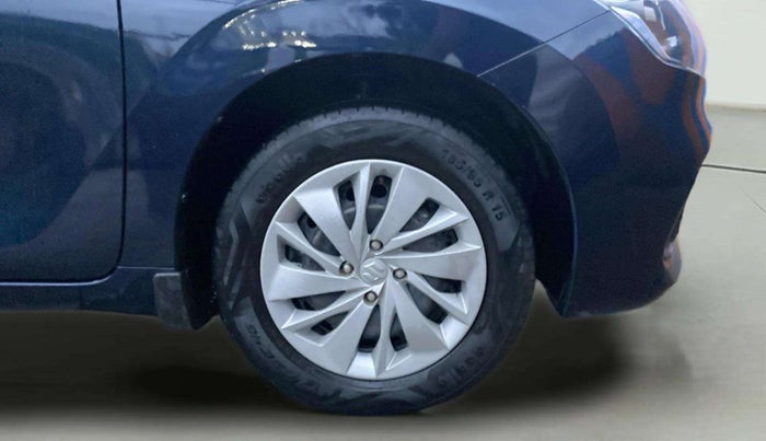 2023 Maruti Baleno DELTA CNG 1.2L, CNG, Manual, 33,441 km, Right Front Wheel