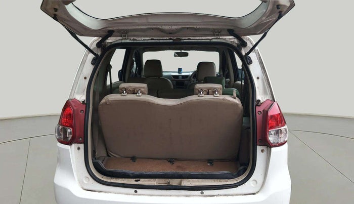 2012 Maruti Ertiga ZDI, Diesel, Manual, 1,13,448 km, Boot Inside