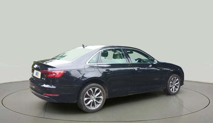 2017 Audi A4 35 TDI Technology, Diesel, Automatic, 77,793 km, Right Back Diagonal