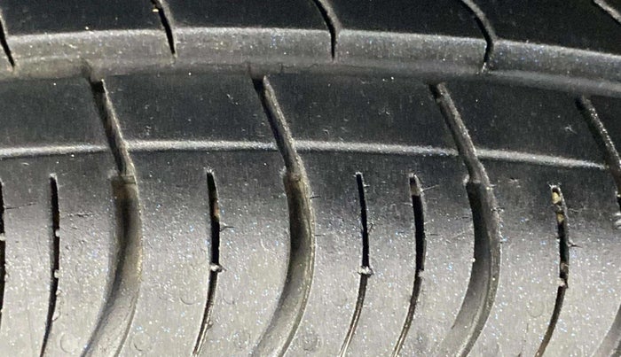 2021 Maruti S PRESSO VXI PLUS AMT, Petrol, Automatic, 9,837 km, Left Rear Tyre Tread