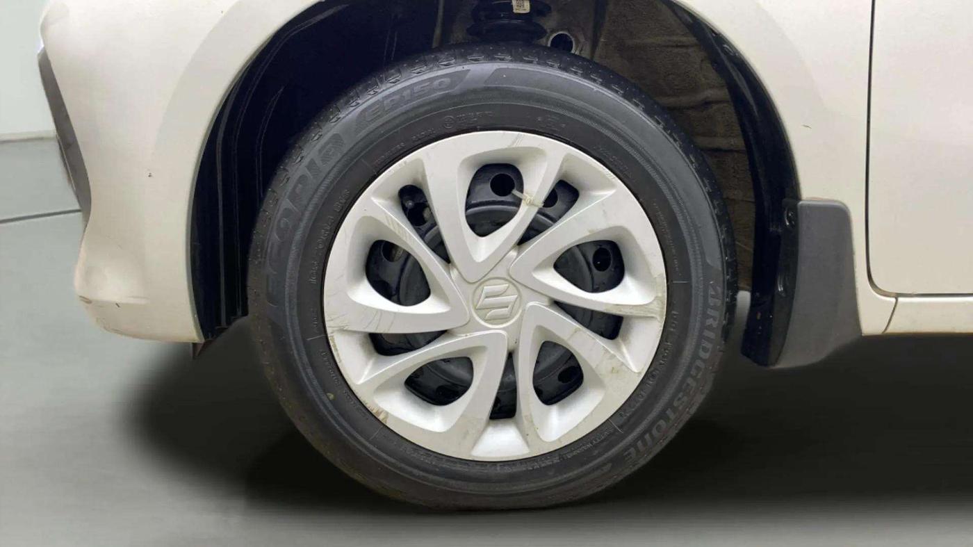 2022 Maruti Celerio ZXI AMT, Petrol, Automatic, 32,192 km, Left Front Wheel