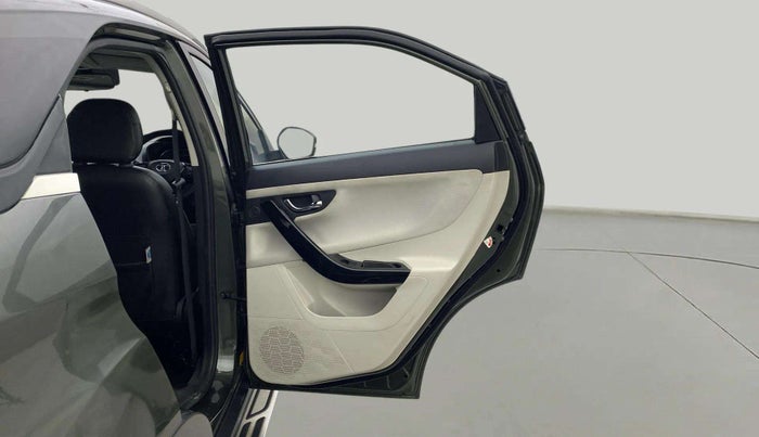 2020 Tata NEXON XZA PLUS (O) PETROL, Petrol, Automatic, 33,821 km, RHS Rear Door