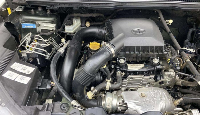 2020 Tata NEXON XZA PLUS (O) PETROL, Petrol, Automatic, 33,821 km, Engine View - Right
