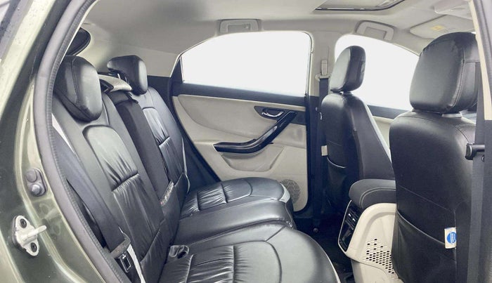 2020 Tata NEXON XZA PLUS (O) PETROL, Petrol, Automatic, 33,821 km, Right Side Rear Door Cabin
