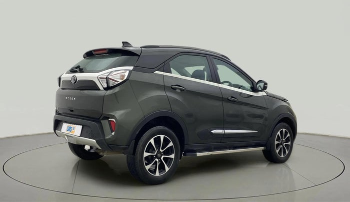 2020 Tata NEXON XZA PLUS (O) PETROL, Petrol, Automatic, 33,821 km, Right Back Diagonal