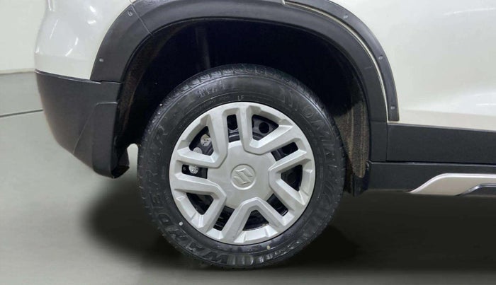 2017 Maruti Vitara Brezza ZDI, Diesel, Manual, 1,14,193 km, Right Rear Wheel