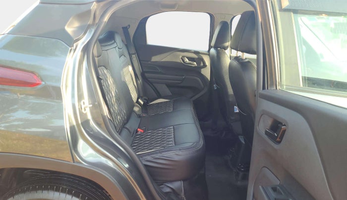 2024 Tata PUNCH ADVENTURE MT, Petrol, Manual, 4,106 km, Right Side Rear Door Cabin