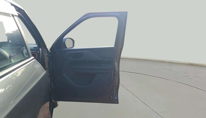 2024 Tata PUNCH ADVENTURE MT, Petrol, Manual, 4,106 km, RHS Front Door