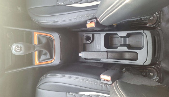 2024 Tata PUNCH ADVENTURE MT, Petrol, Manual, 4,106 km, Gear Lever