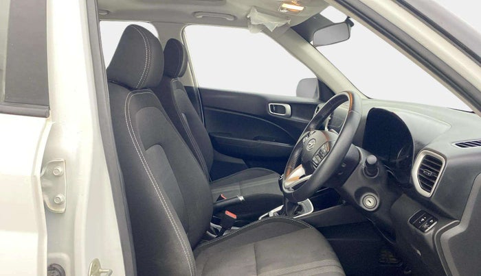 2022 Hyundai VENUE SX 1.0 TURBO IMT, Petrol, Manual, 48,698 km, Right Side Front Door Cabin