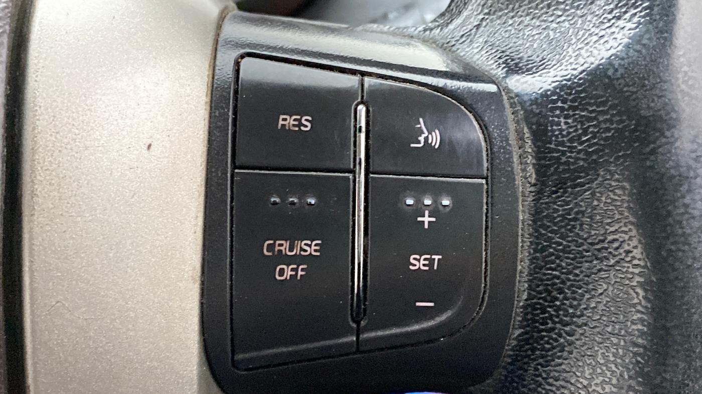 2012 Mahindra XUV500 W8, Diesel, Manual, 94,903 km, Adaptive Cruise Control