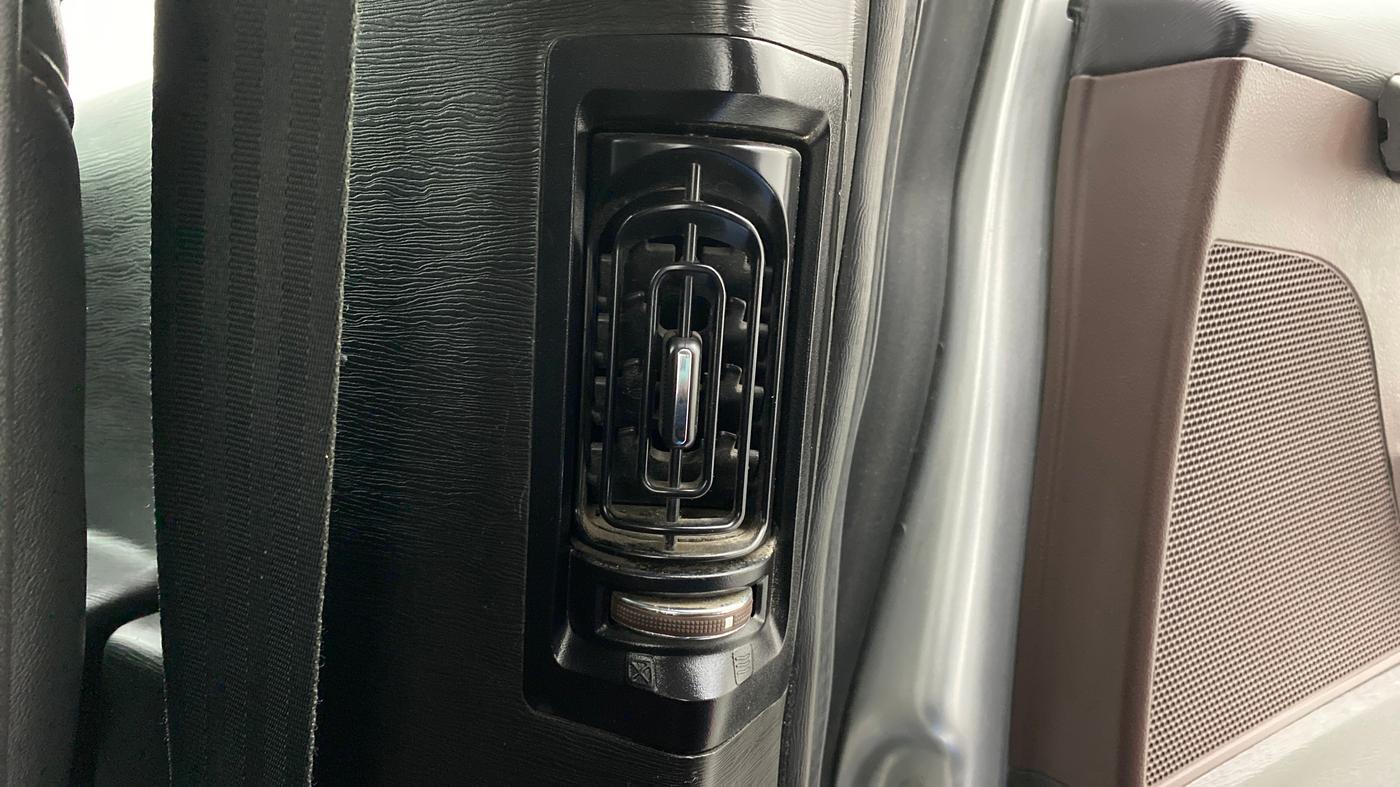 2012 Mahindra XUV500 W8, Diesel, Manual, 94,903 km, Rear AC Vents