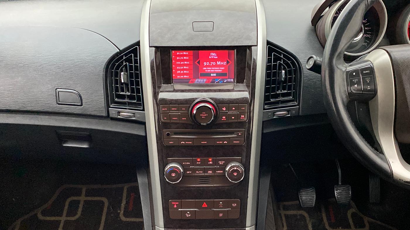 2012 Mahindra XUV500 W8, Diesel, Manual, 94,903 km, Air Conditioner