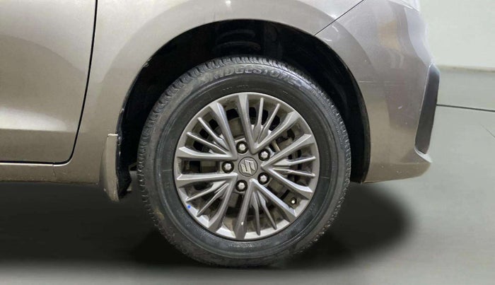 2021 Maruti Ertiga ZXI+ SHVS, Petrol, Manual, 71,291 km, Right Front Wheel
