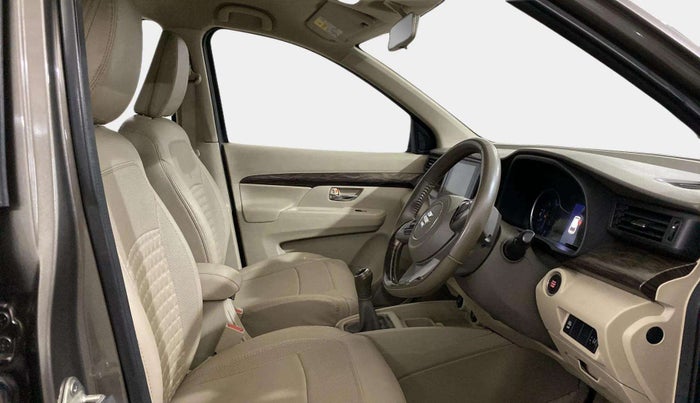 2021 Maruti Ertiga ZXI+ SHVS, Petrol, Manual, 71,291 km, Right Side Front Door Cabin