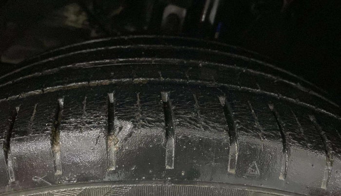 2019 Maruti Baleno ZETA PETROL 1.2, Petrol, Manual, 23,438 km, Left Front Tyre Tread