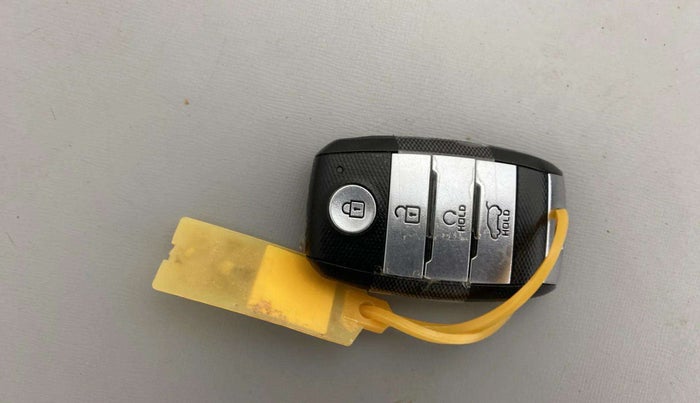 2020 KIA SONET GTX PLUS 1.0 DCT, Petrol, Automatic, 23,626 km, Key Close Up