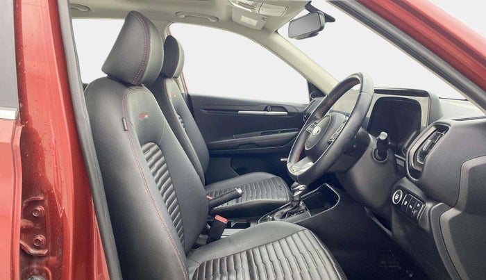 2020 KIA SONET GTX PLUS 1.0 DCT, Petrol, Automatic, 23,626 km, Right Side Front Door Cabin