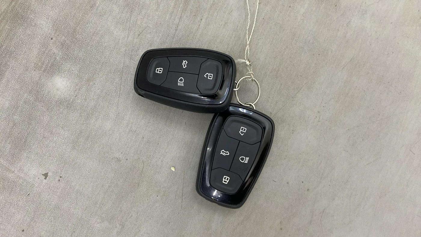2021 Tata Harrier XZA PLUS 2.0L DARK EDITION, Diesel, Automatic, 43,383 km, Key Close Up