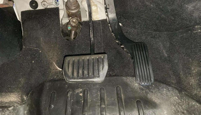 2021 Tata Harrier XZA PLUS 2.0L DARK EDITION, Diesel, Automatic, 43,383 km, Pedals
