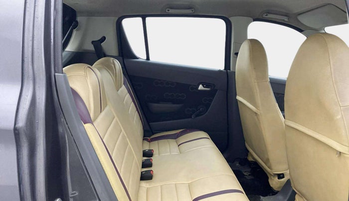 2015 Maruti Alto 800 LXI, Petrol, Manual, 43,917 km, Right Side Rear Door Cabin