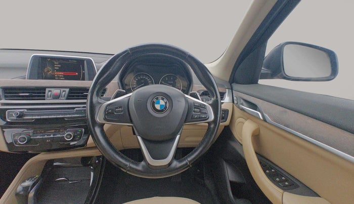 2016 BMW X1 xDrive20d xLine, Diesel, Automatic, 71,987 km, Steering Wheel Close Up
