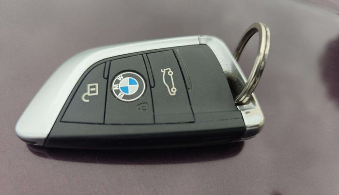 2016 BMW X1 xDrive20d xLine, Diesel, Automatic, 71,987 km, Key Close Up