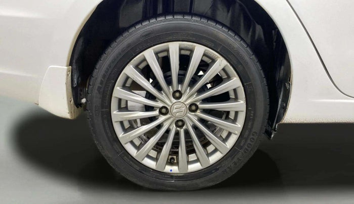 2017 Maruti Ciaz ALPHA  AT 1.4  PETROL, Petrol, Automatic, 71,382 km, Right Rear Wheel