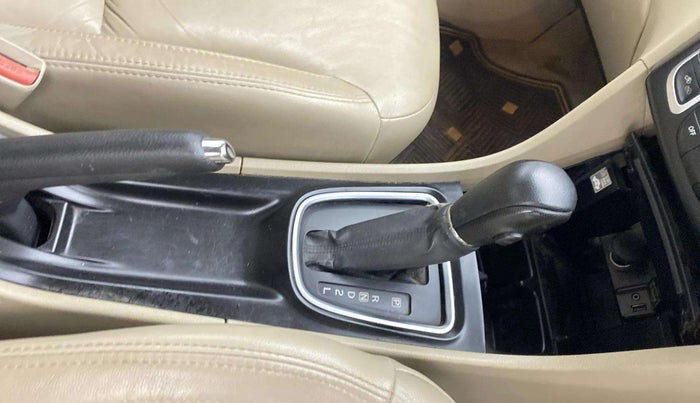 2017 Maruti Ciaz ALPHA  AT 1.4  PETROL, Petrol, Automatic, 71,382 km, Gear Lever