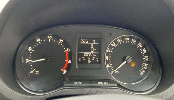 2017 Skoda Rapid 1.6 MPI STYLE PLUS AT, Petrol, Automatic, 1,00,713 km, Odometer Image
