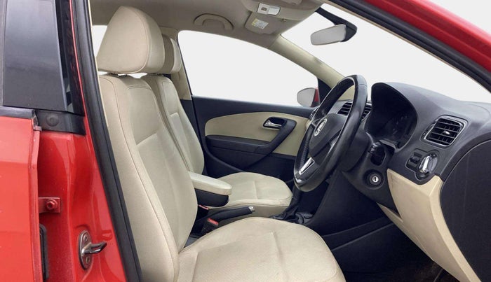 2017 Skoda Rapid 1.6 MPI STYLE PLUS AT, Petrol, Automatic, 1,00,713 km, Right Side Front Door Cabin