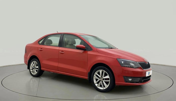 2017 Skoda Rapid 1.6 MPI STYLE PLUS AT, Petrol, Automatic, 1,00,713 km, Right Front Diagonal