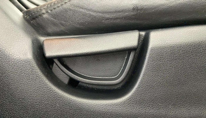 2019 Hyundai NEW SANTRO SPORTZ MT, Petrol, Manual, 46,212 km, Driver Side Adjustment Panel