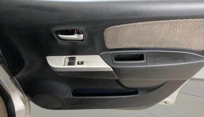 2014 Maruti Wagon R 1.0 LXI, Petrol, Manual, 23,394 km, Driver Side Door Panels Control