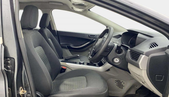 2018 Tata NEXON XM PETROL, Petrol, Manual, 43,939 km, Right Side Front Door Cabin