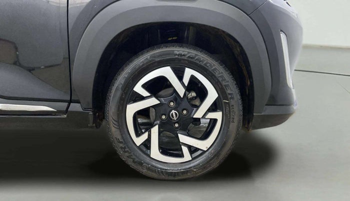 2022 Nissan MAGNITE XV PREMIUM, Petrol, Manual, 18,119 km, Right Front Wheel