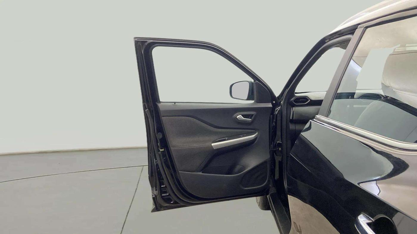 2022 Nissan MAGNITE XV PREMIUM, Petrol, Manual, 18,119 km, LHS Front Door