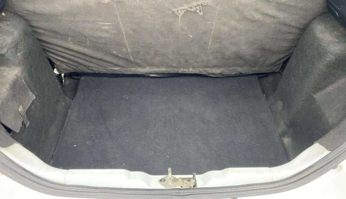 2020 Tata Tiago XT PETROL, Petrol, Manual, 38,336 km, Boot Inside