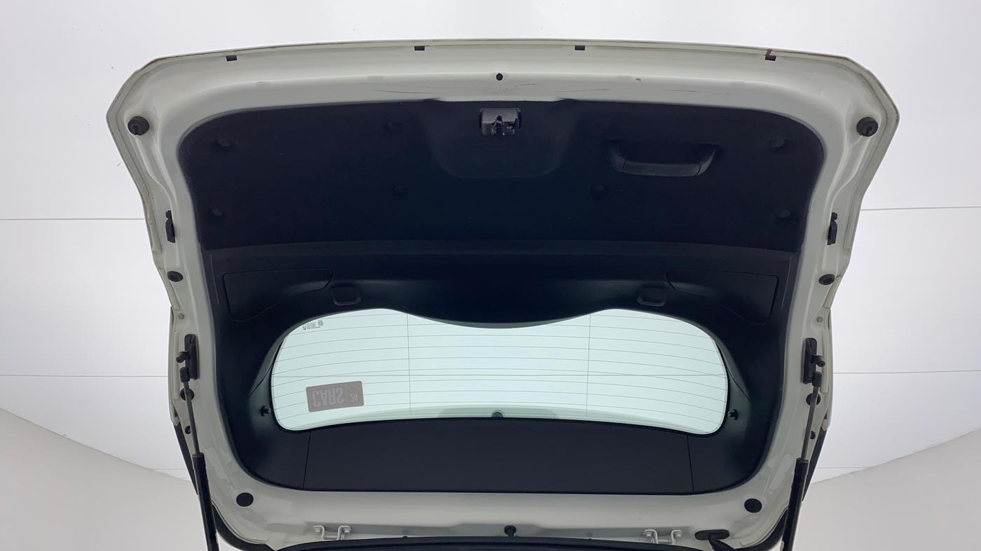 2022 Tata Harrier XZ PLUS 2.0L, Diesel, Manual, 13,932 km, Boot Door Open