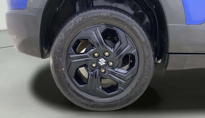 2024 Maruti BREZZA ZXI S-CNG, CNG, Manual, 16,791 km, Right Rear Wheel